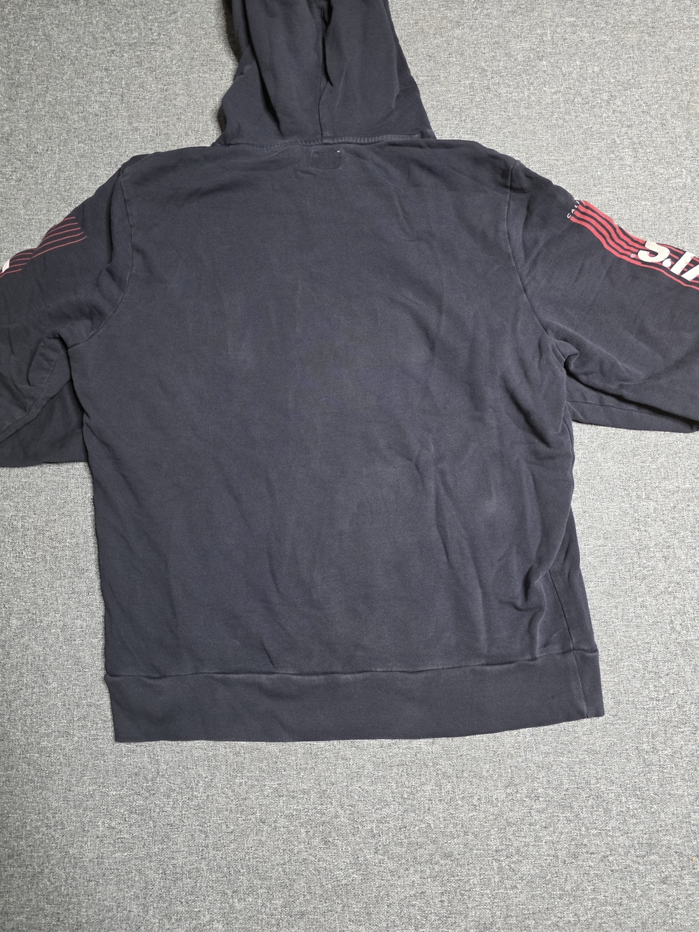 Levi's Black Hoodie with Red Logo and Sleeve Stripes - Picture 5 of 5